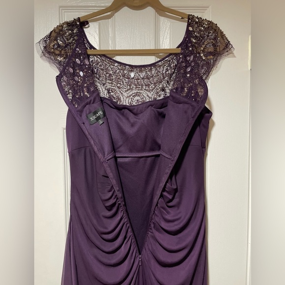 Xscape Brand Size 12 Plum Color Long Gown - Picture 8 of 13